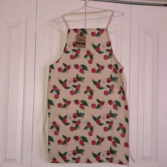Mabelle Home Collection Cherry Print Cotton Apron - Picture 1 of 8